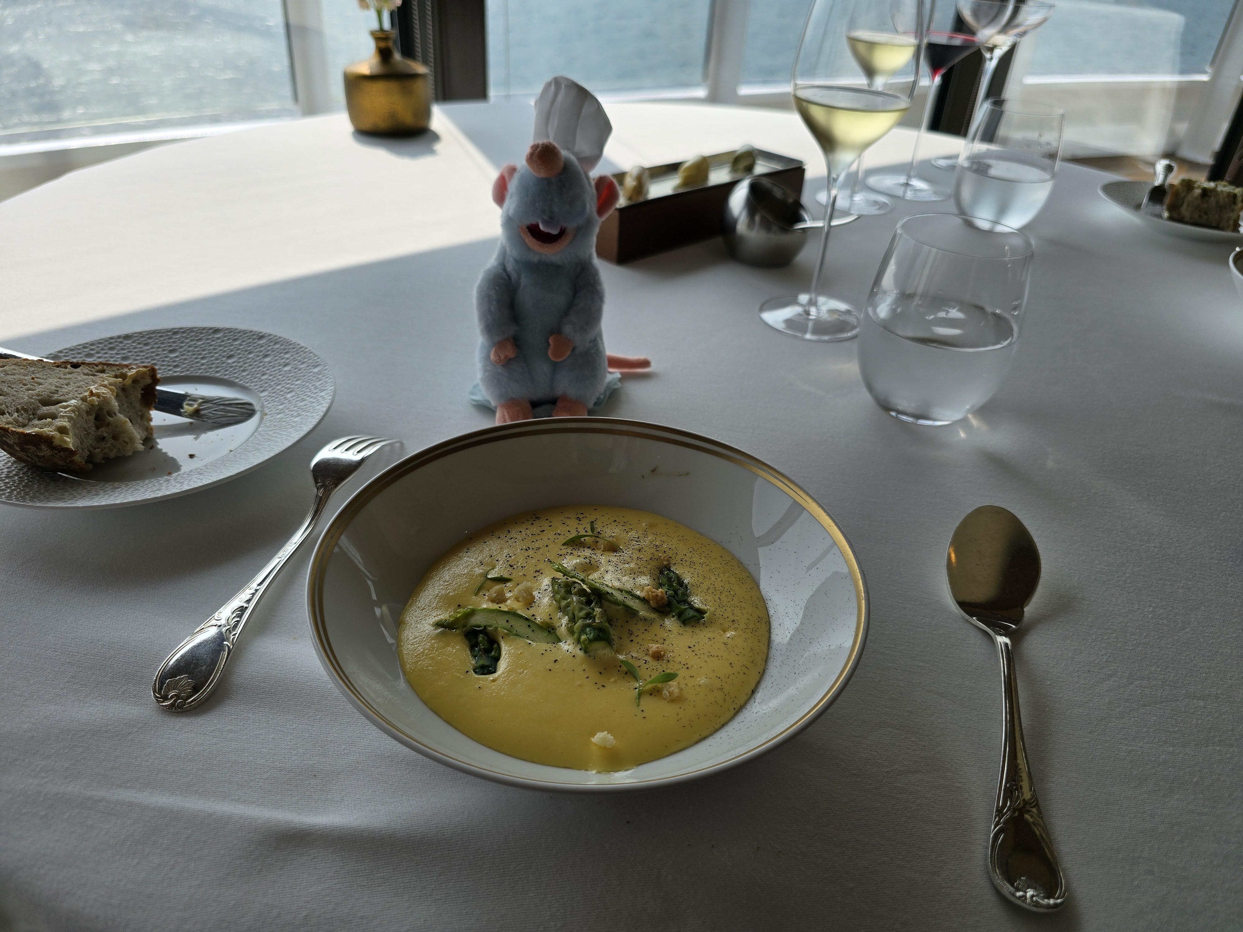 Asperges - Jaune D'Oeuf / Citron Noir